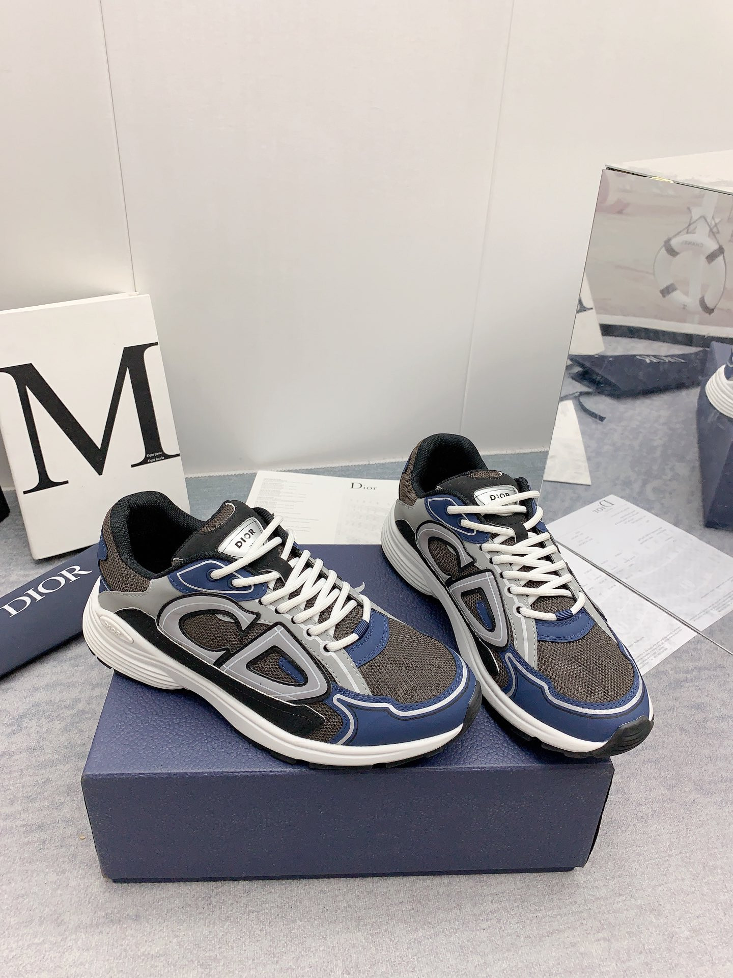 UA Dior B30 Sneaker Anthracite Gray Mesh and Black Blue and Dior Gray Technical Fabric