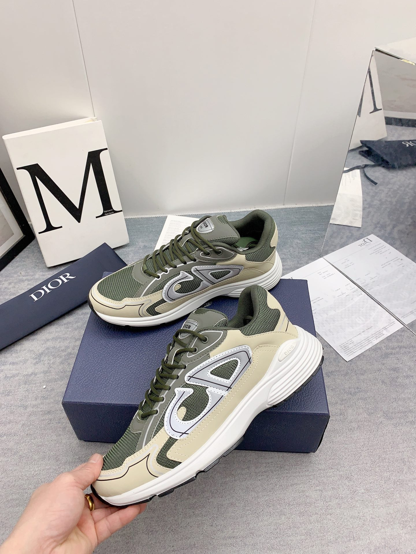 UA Dior B30 Olive