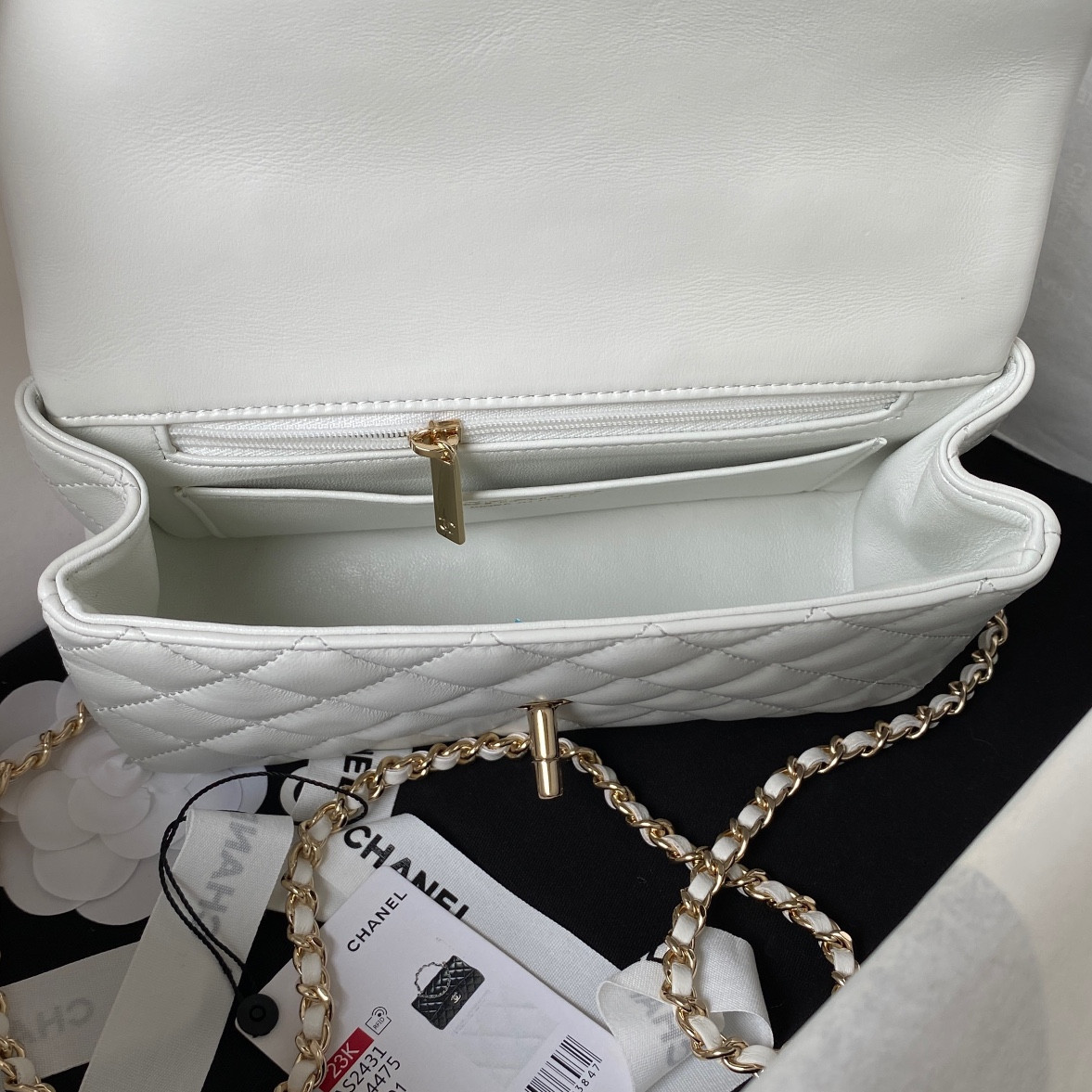 Chanel Mini Classic Handbag With Top Handle 12 × 20 × 6 cm