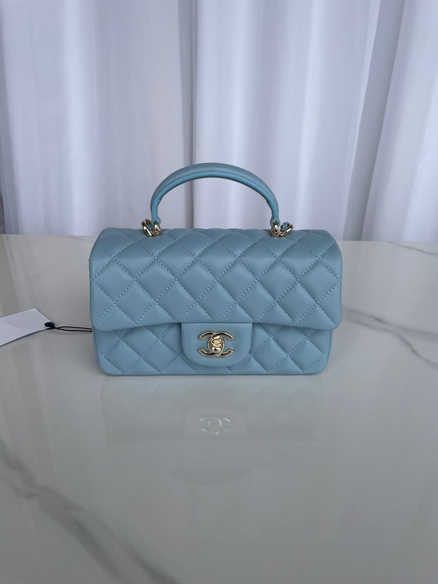 Chanel Mini Classic Handbag With Top Handle 12 × 20 × 6 cm