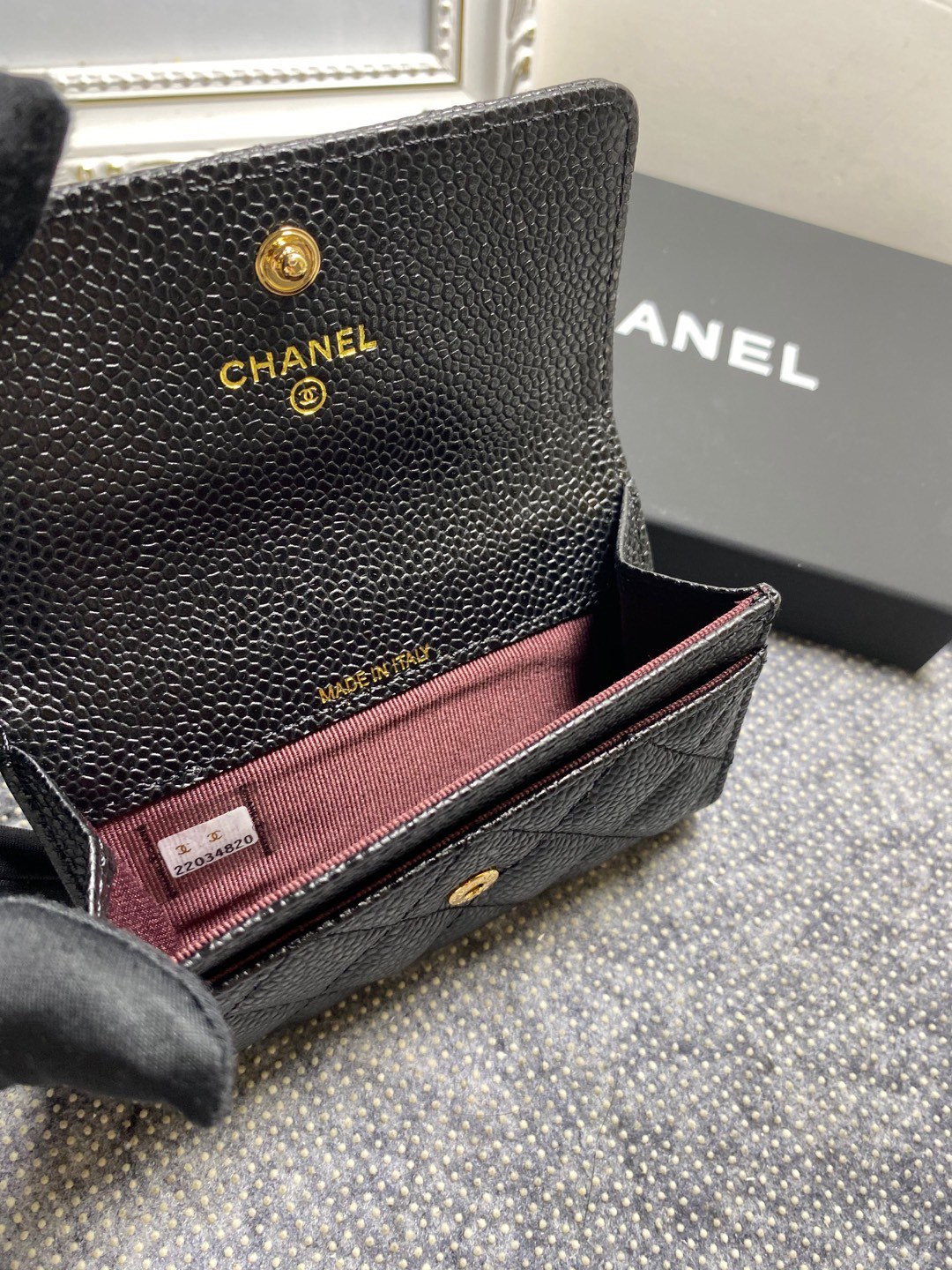 CHANEL CARD HOLDER 11.3 x 7.5 x 2.5 cm