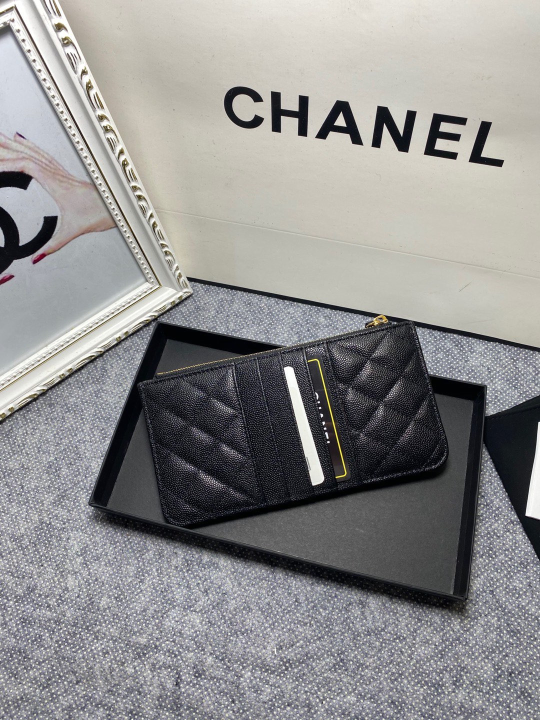 CHANEL LONG ZIPPED WALLET 19-11cm