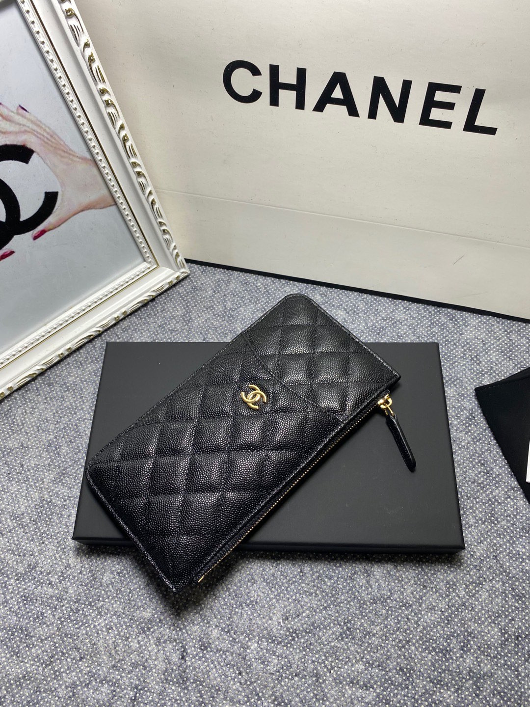 CHANEL LONG ZIPPED WALLET 19-11cm