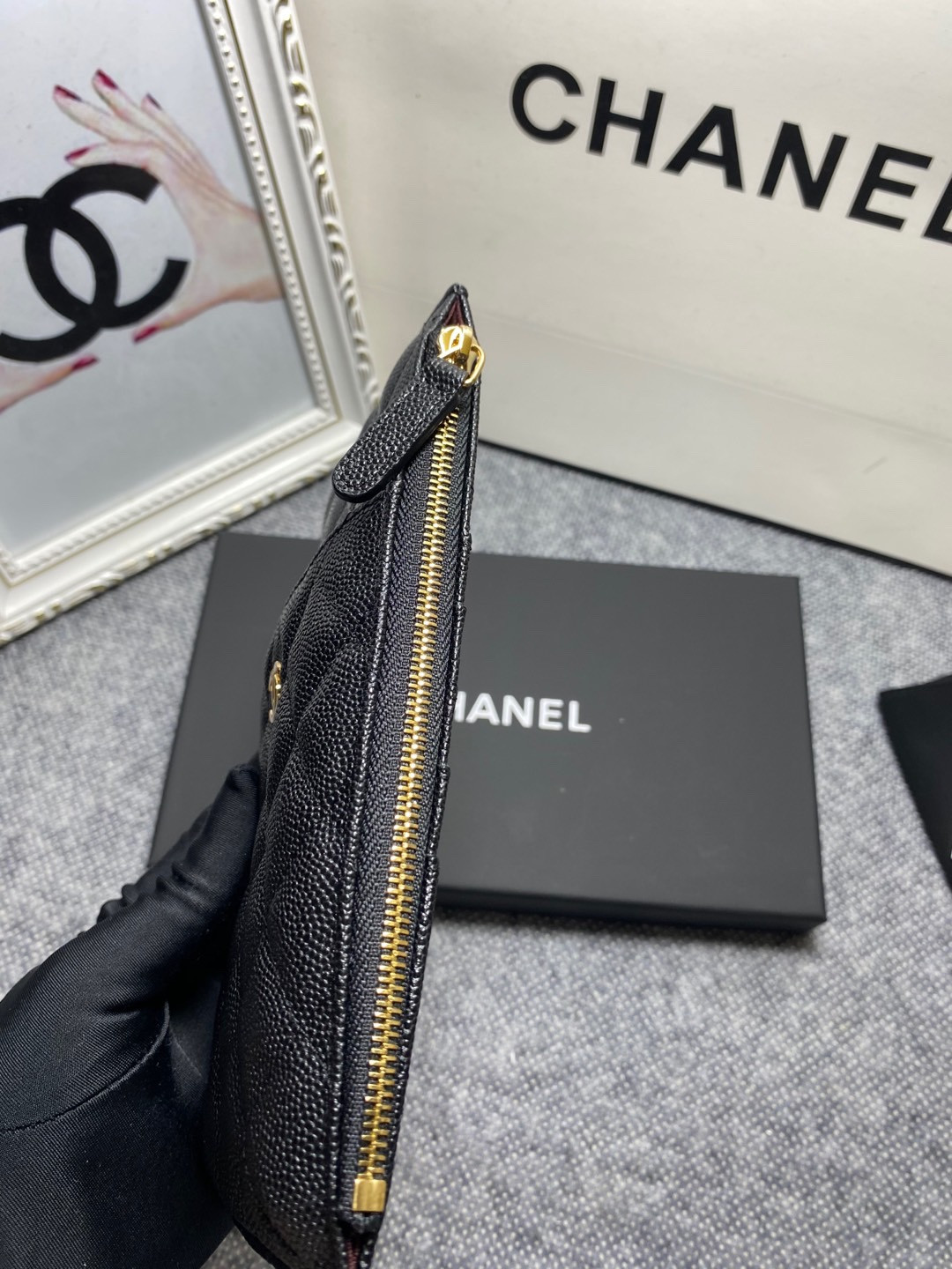 CHANEL LONG ZIPPED WALLET 19-11cm