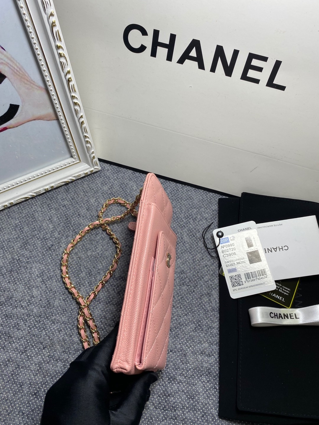 CHANEL LONG ZIPPED WALLET 19-11cm