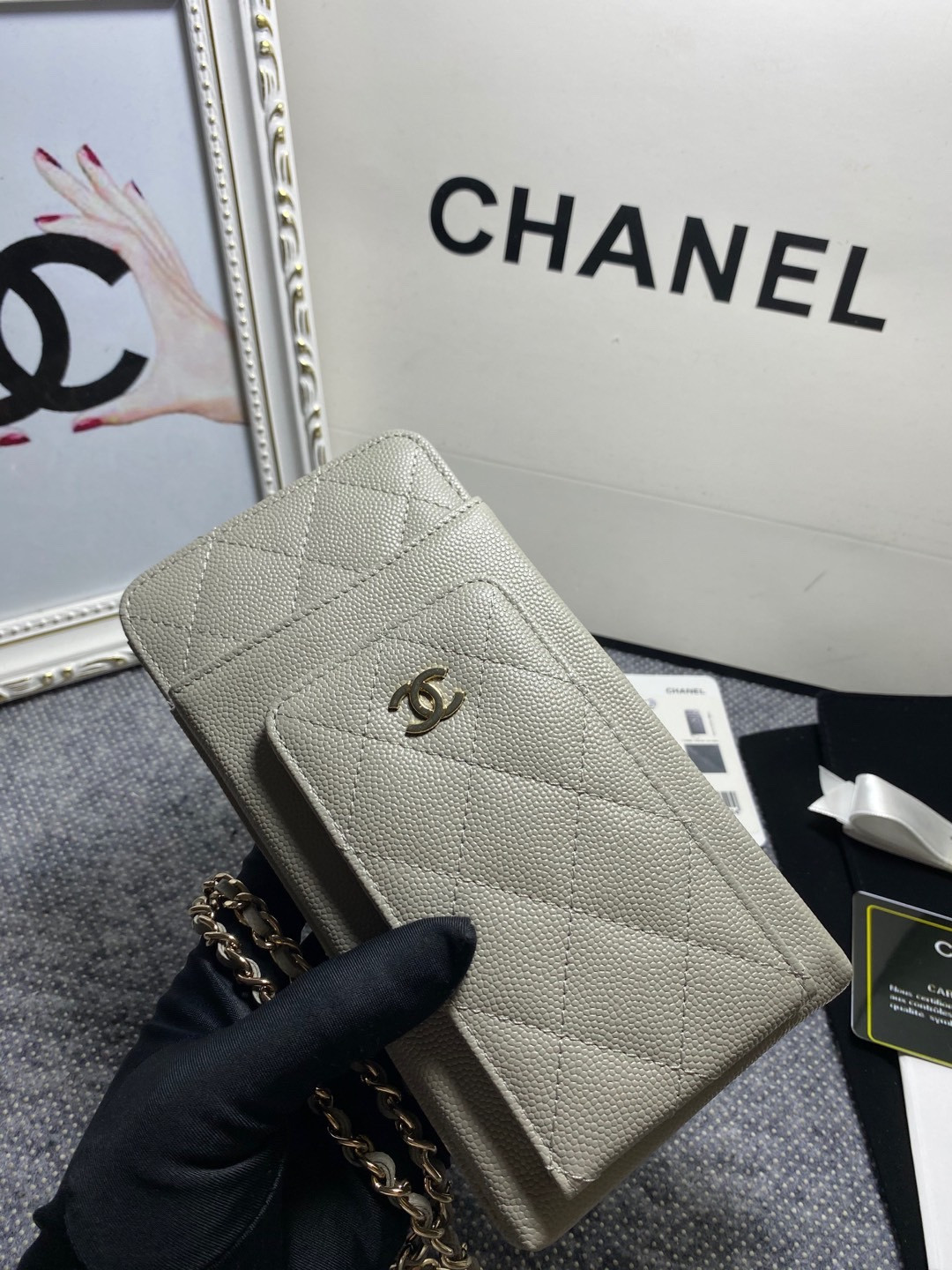 CHANEL LONG ZIPPED WALLET 19-11cm