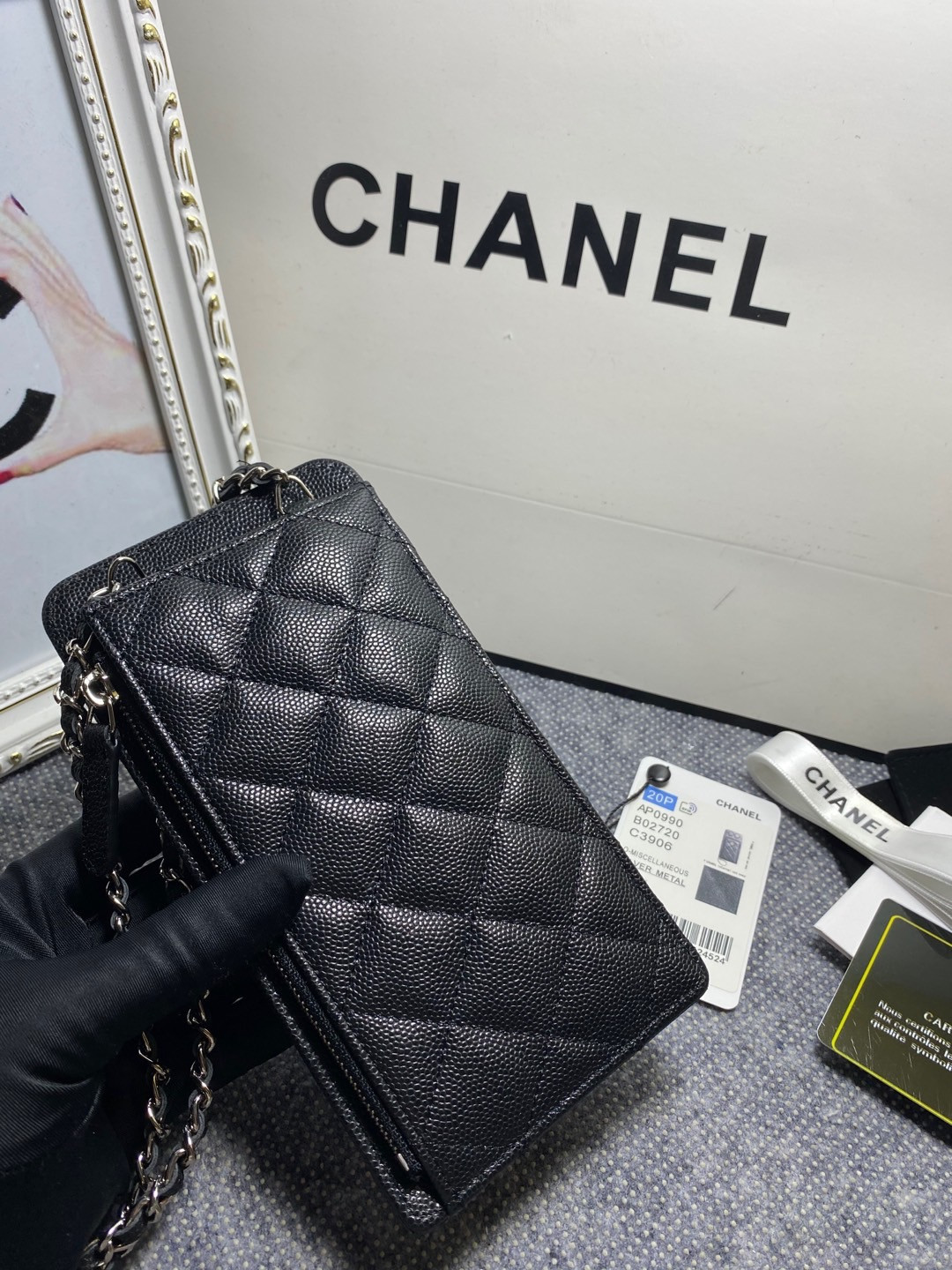 CHANEL LONG ZIPPED WALLET 19-11cm