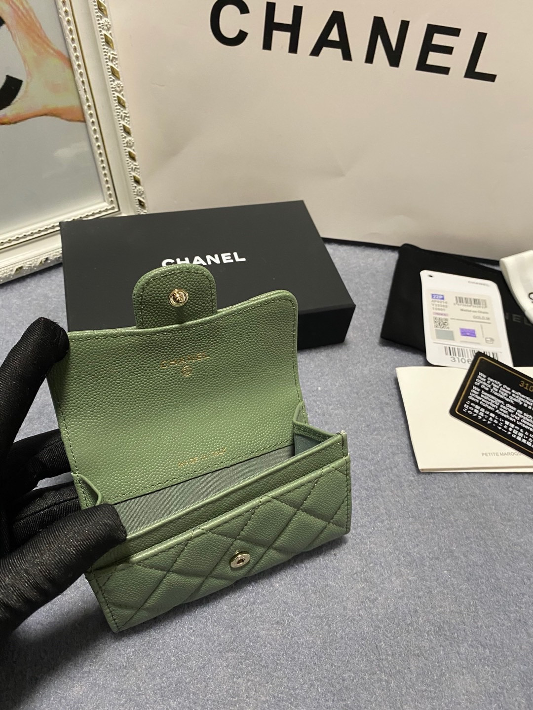 CHANEL CARD HOLDER 11.3 x 7.5 x 2.5 cm