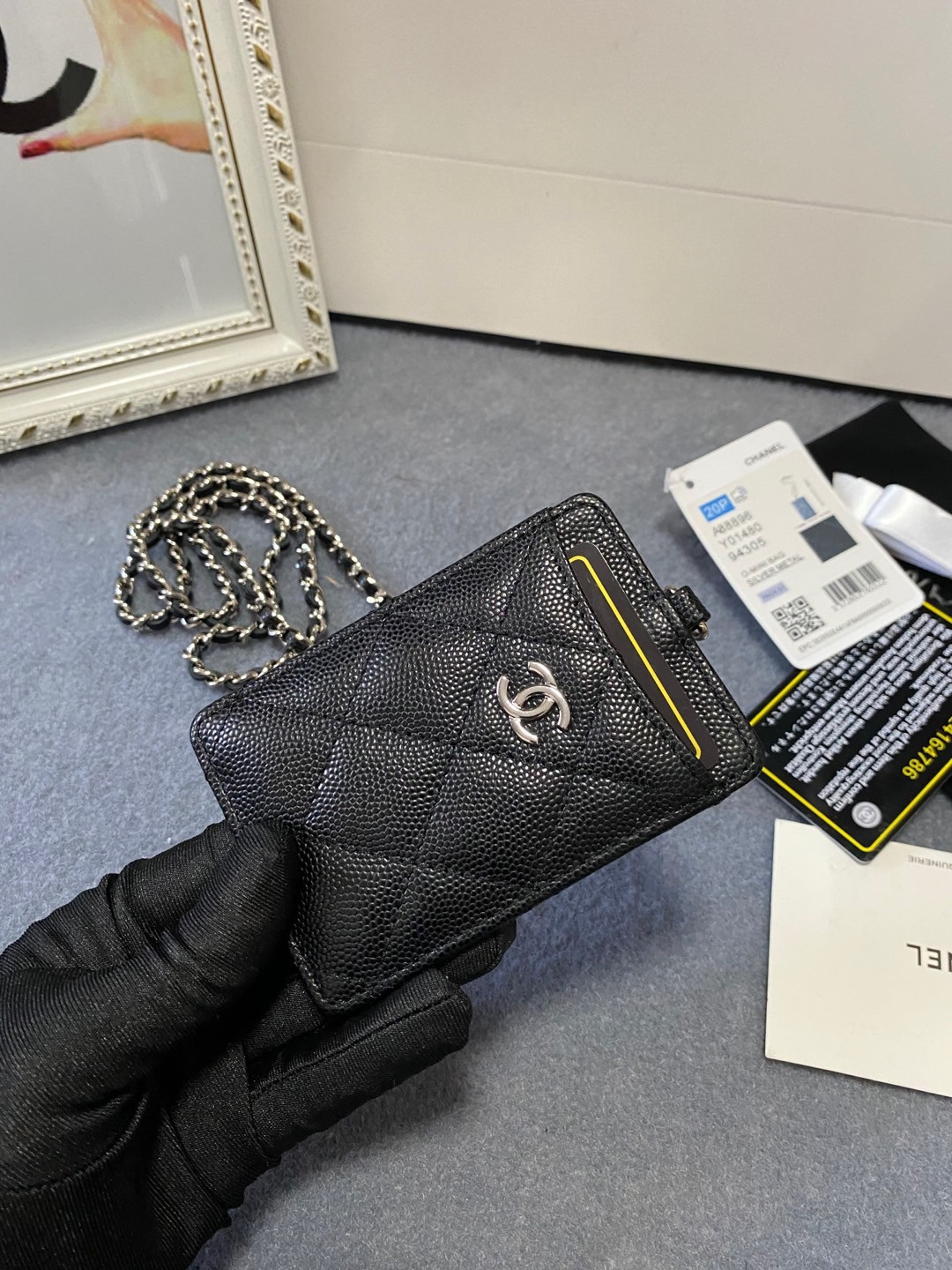 CHANEL CARD HOLDER 10.5 x7 x  0.5cm