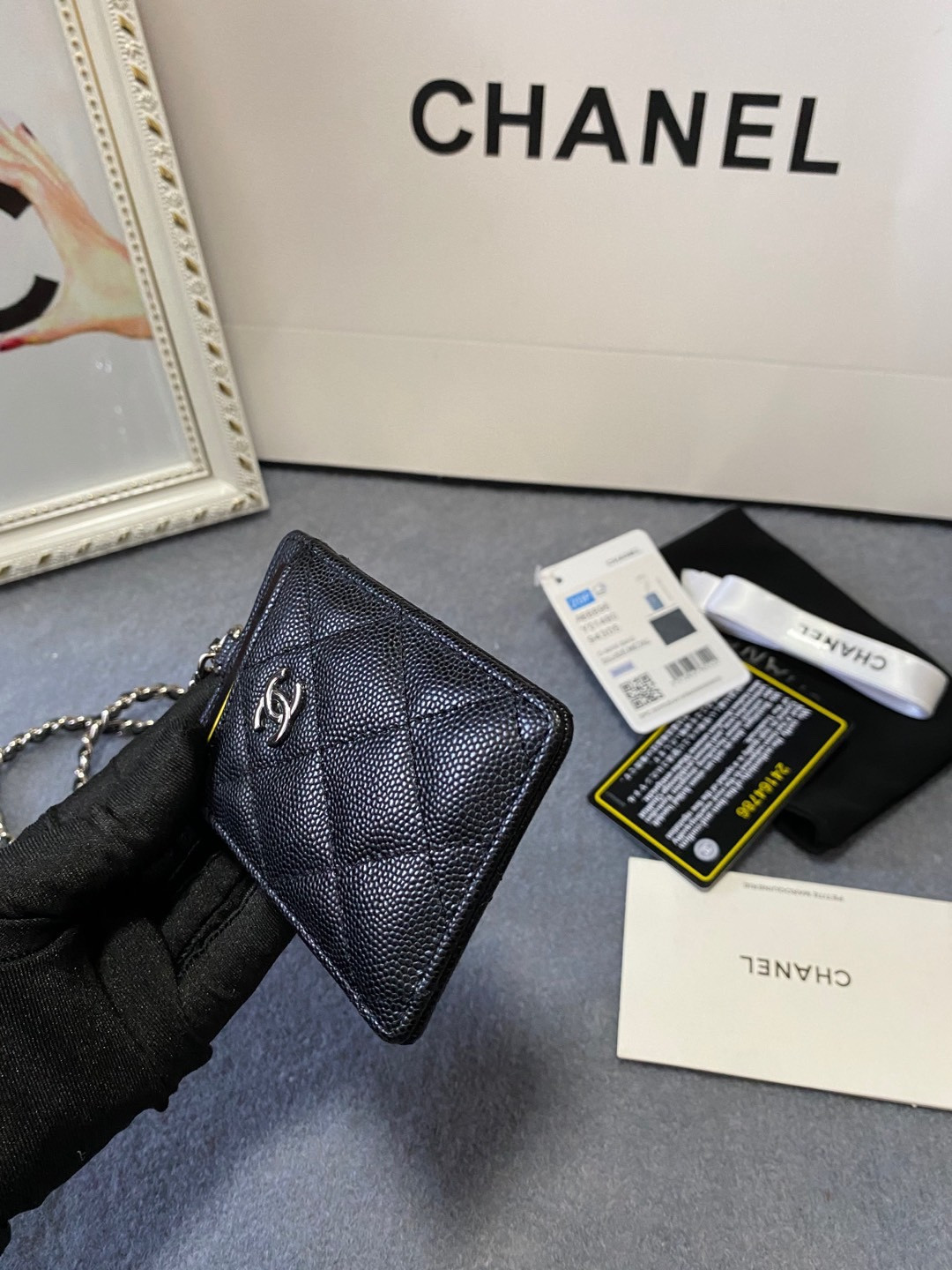 CHANEL CARD HOLDER 10.5 x7 x  0.5cm