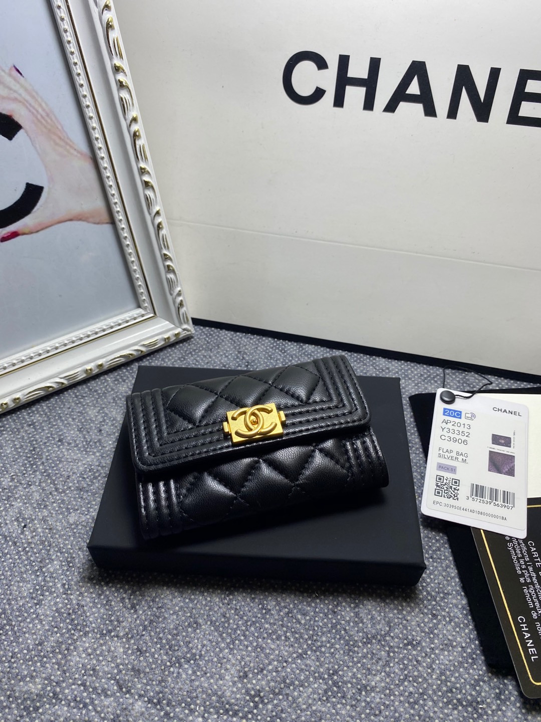 CHANEL FLAP WALLET 12-7CM