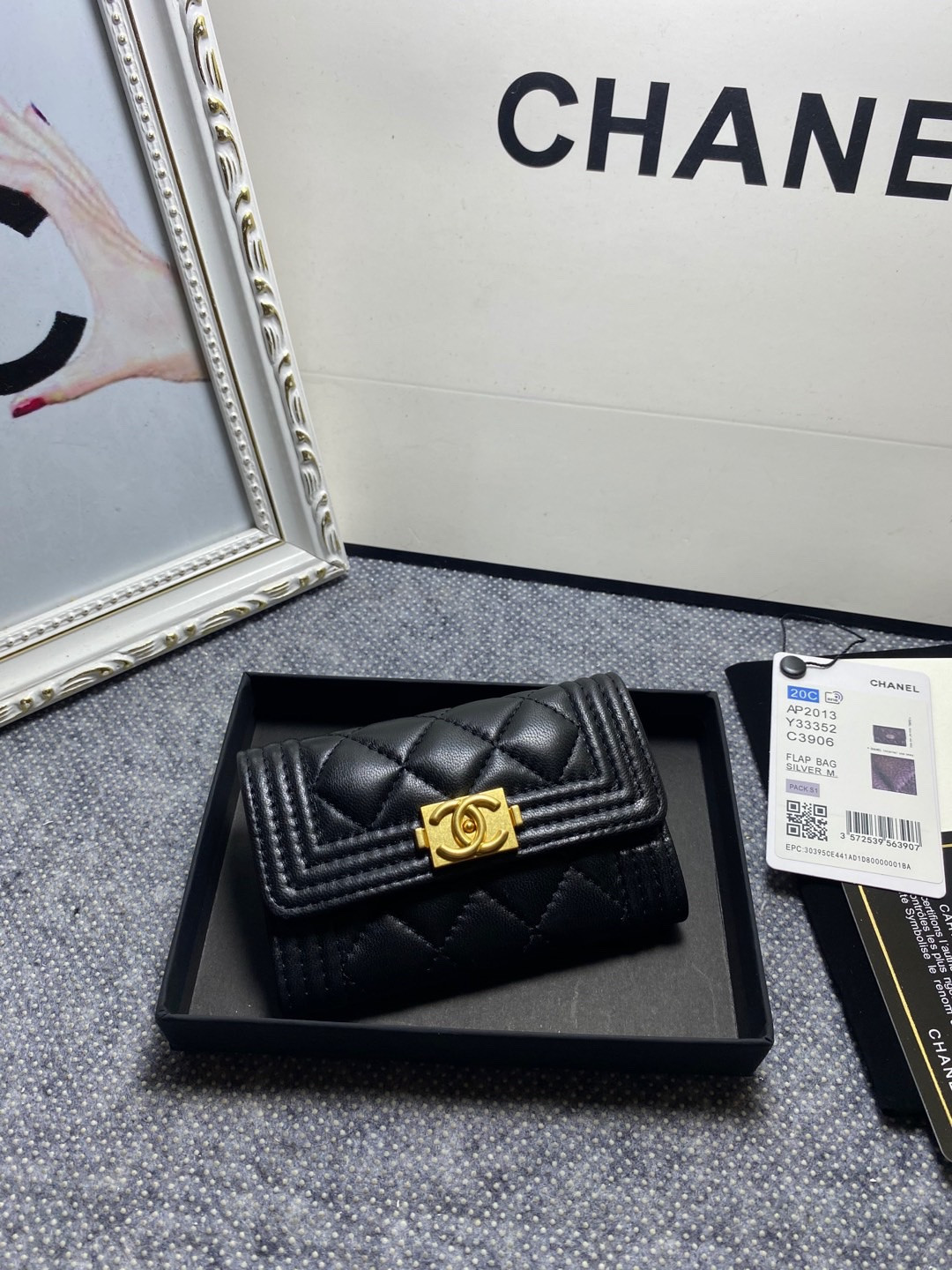 CHANEL FLAP WALLET 12-7CM