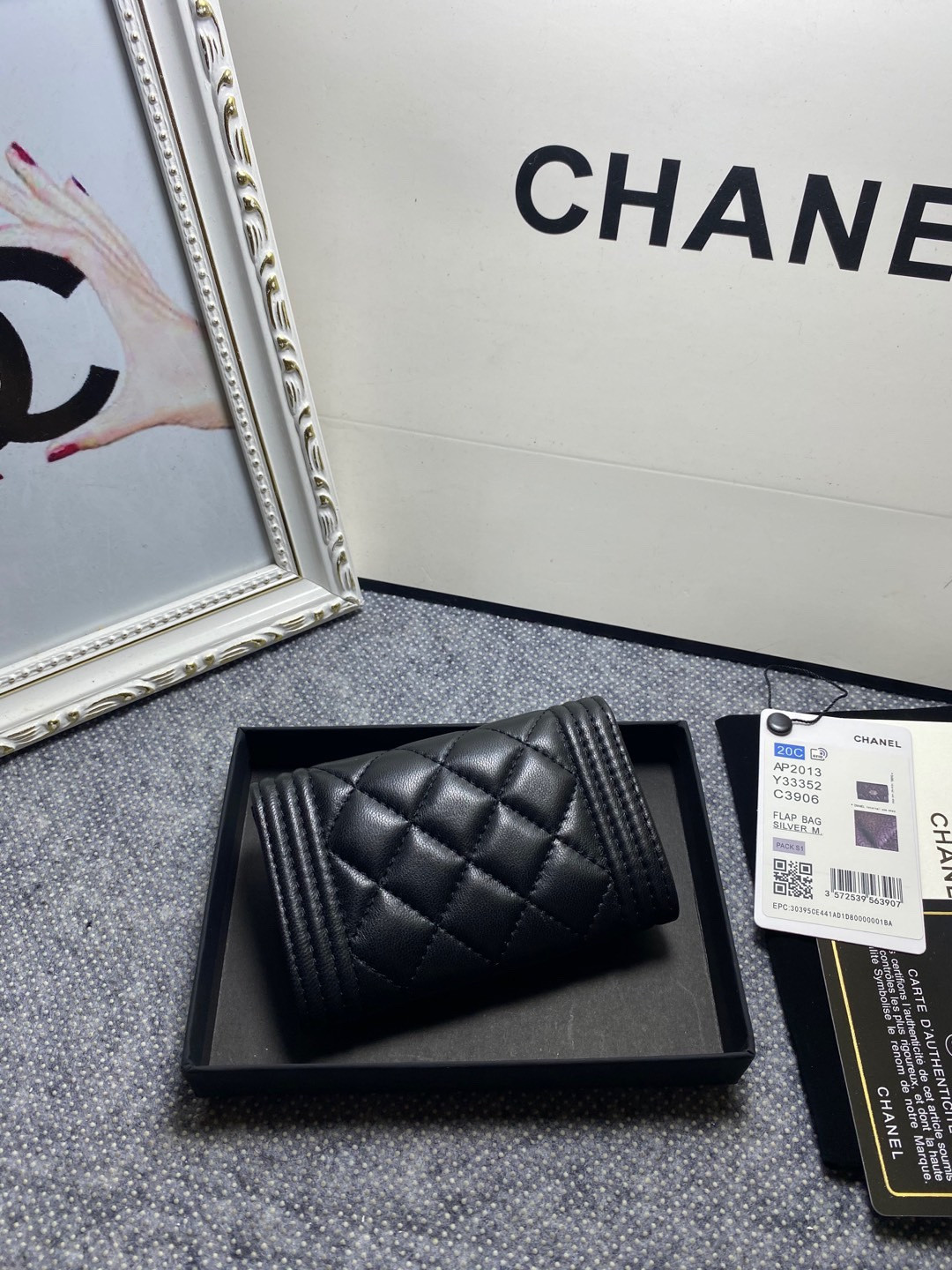 CHANEL FLAP WALLET 12-7CM