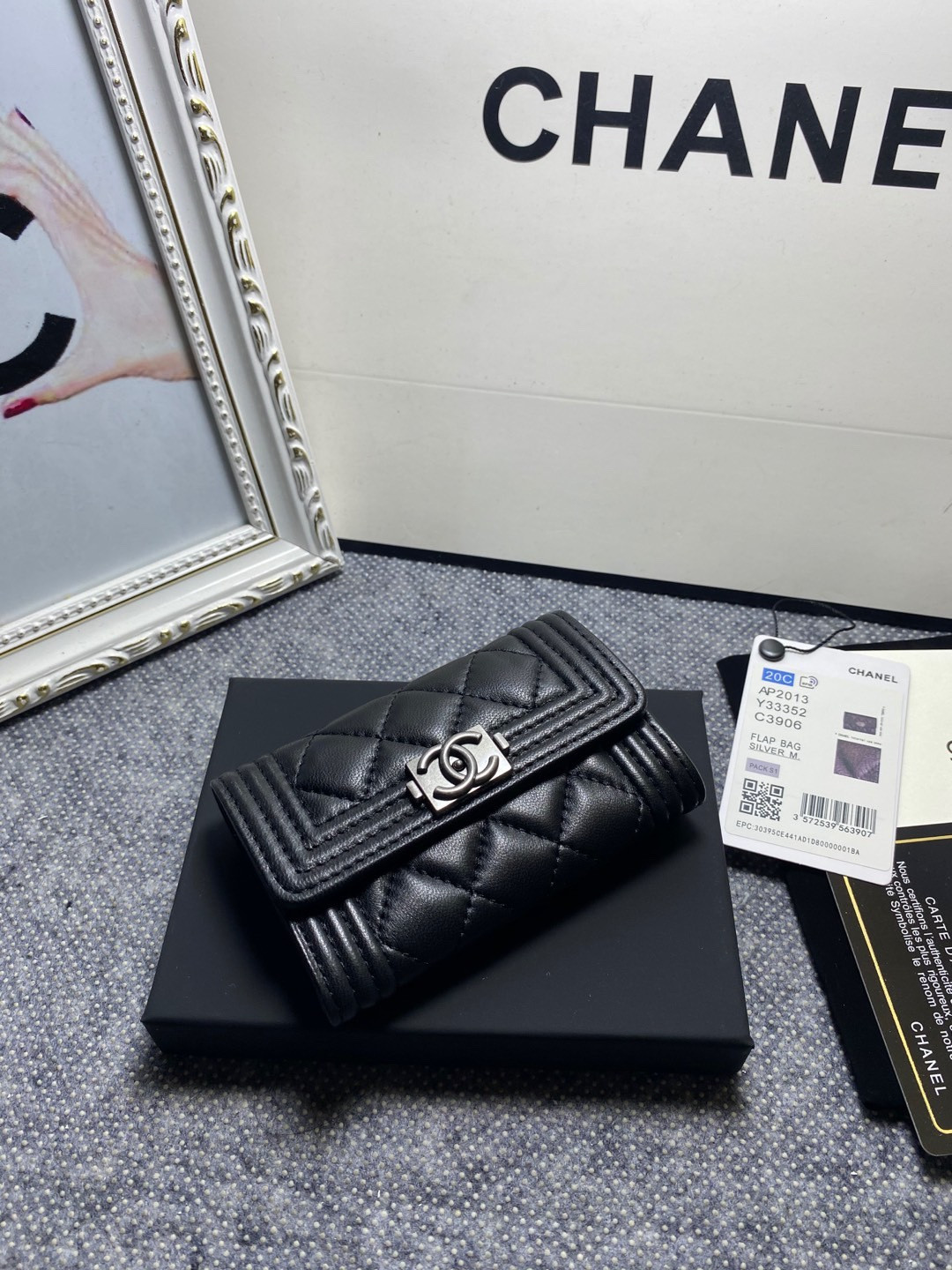 CHANEL FLAP WALLET 12-7CM