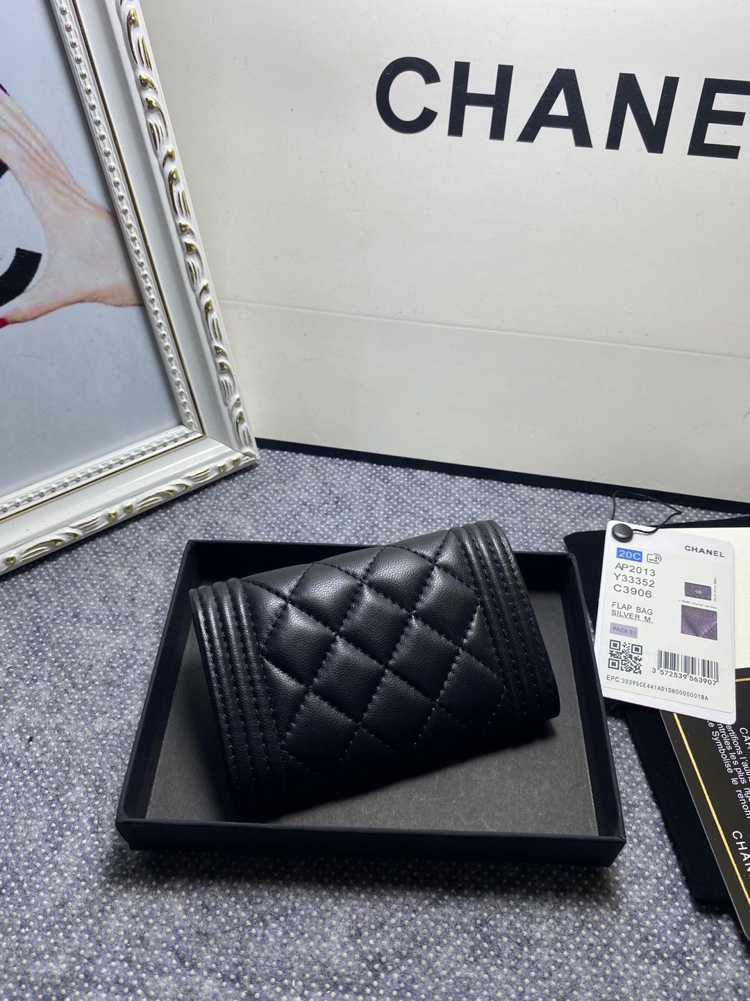 CHANEL FLAP WALLET 12-7CM