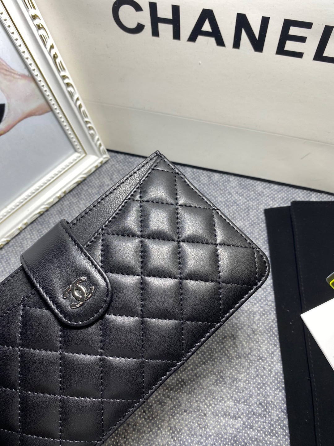 CHANEL CARD HOLDER 15-10cm