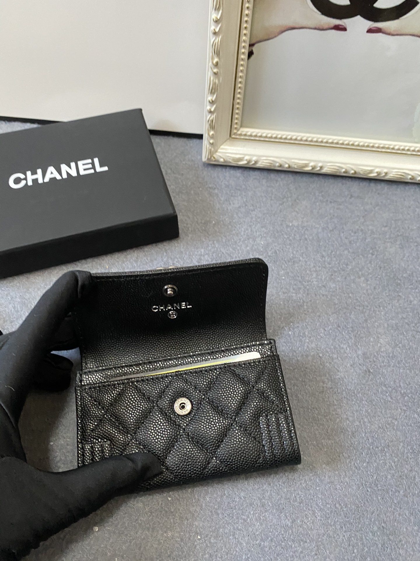 CHANEL FLAP WALLET 12-7CM