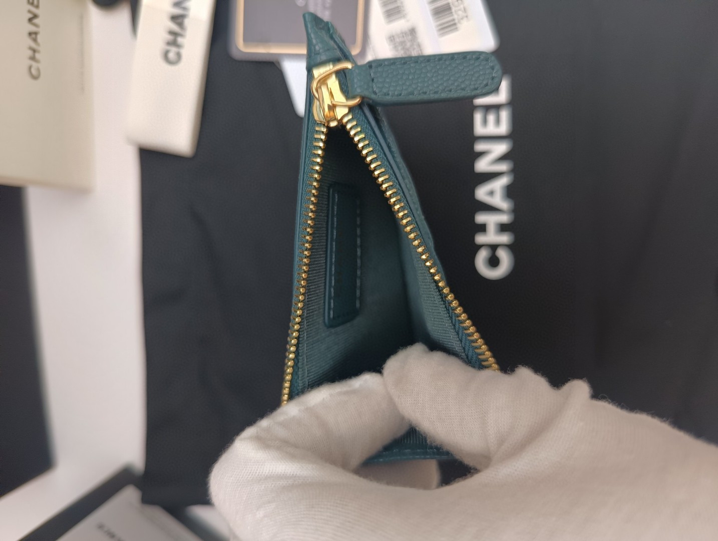 CHANEL CARD HOLDER 9x11.5CM