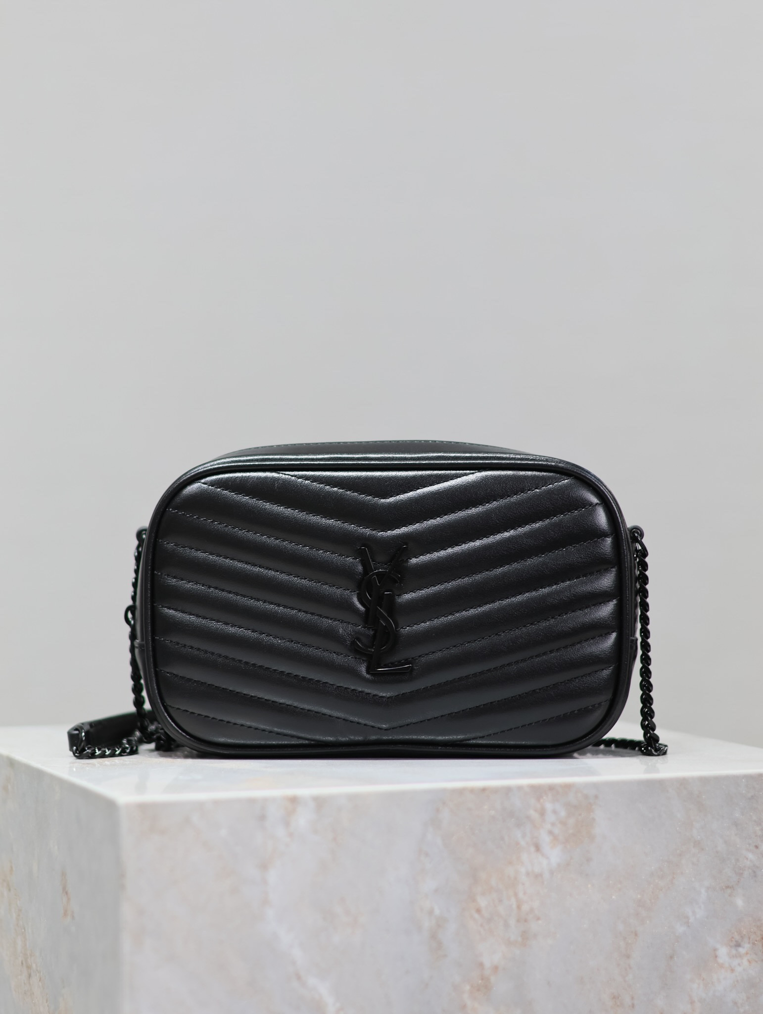 YSL MINI LOU IN QUILTED LEATHER 7.5 X 4.1 X 2 INCHES