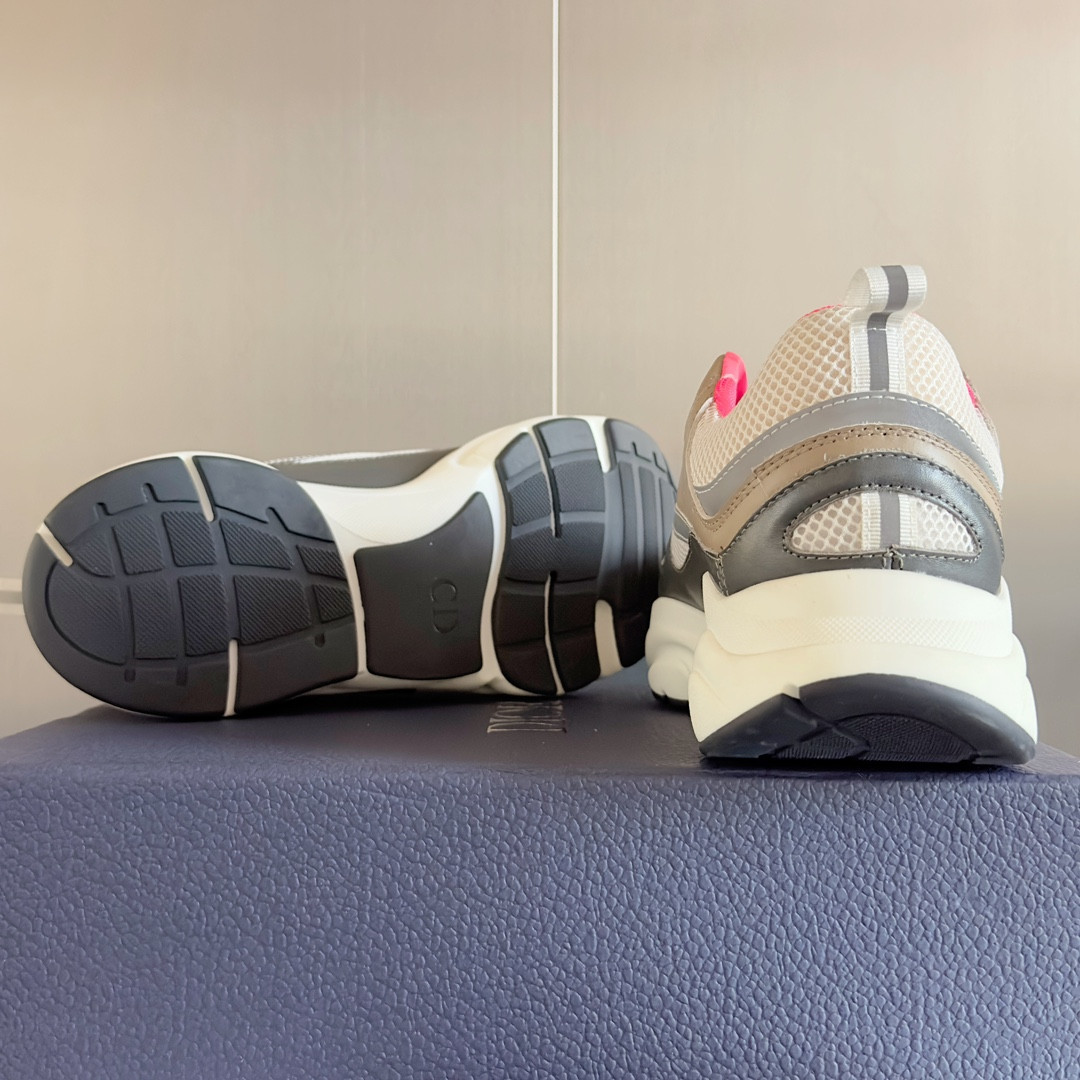 UA Dior B22 Sneaker