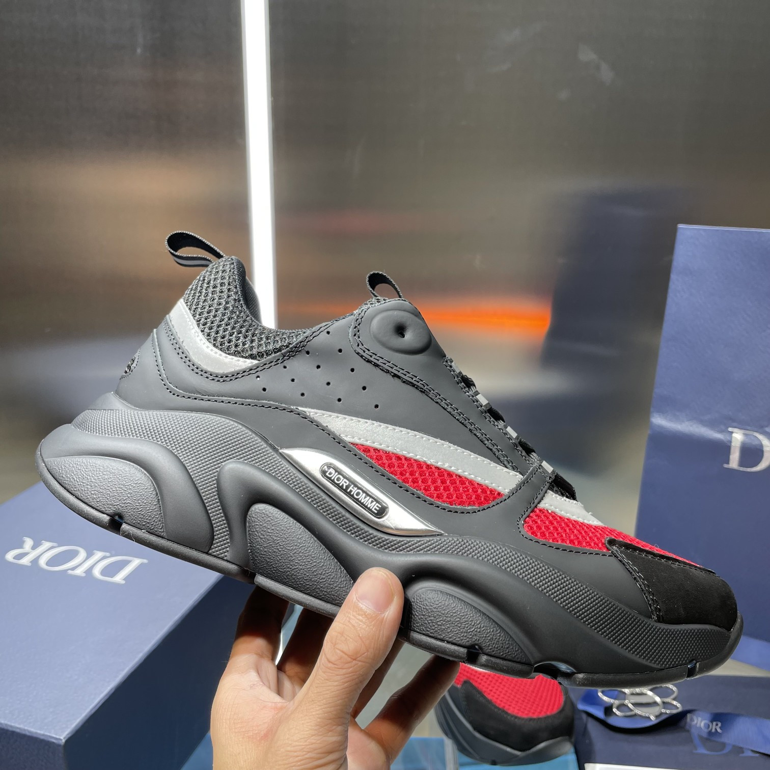 UA Dior B22 black and red Sneaker