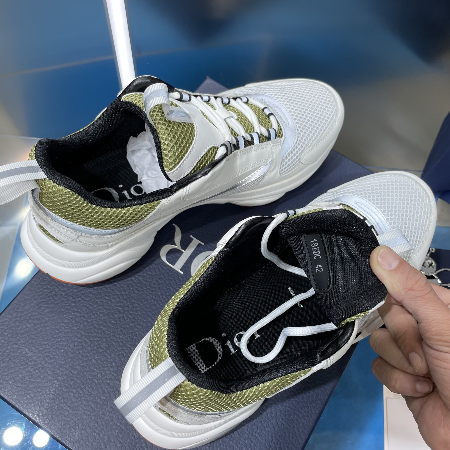 UA Dior B22 white and green Sneaker