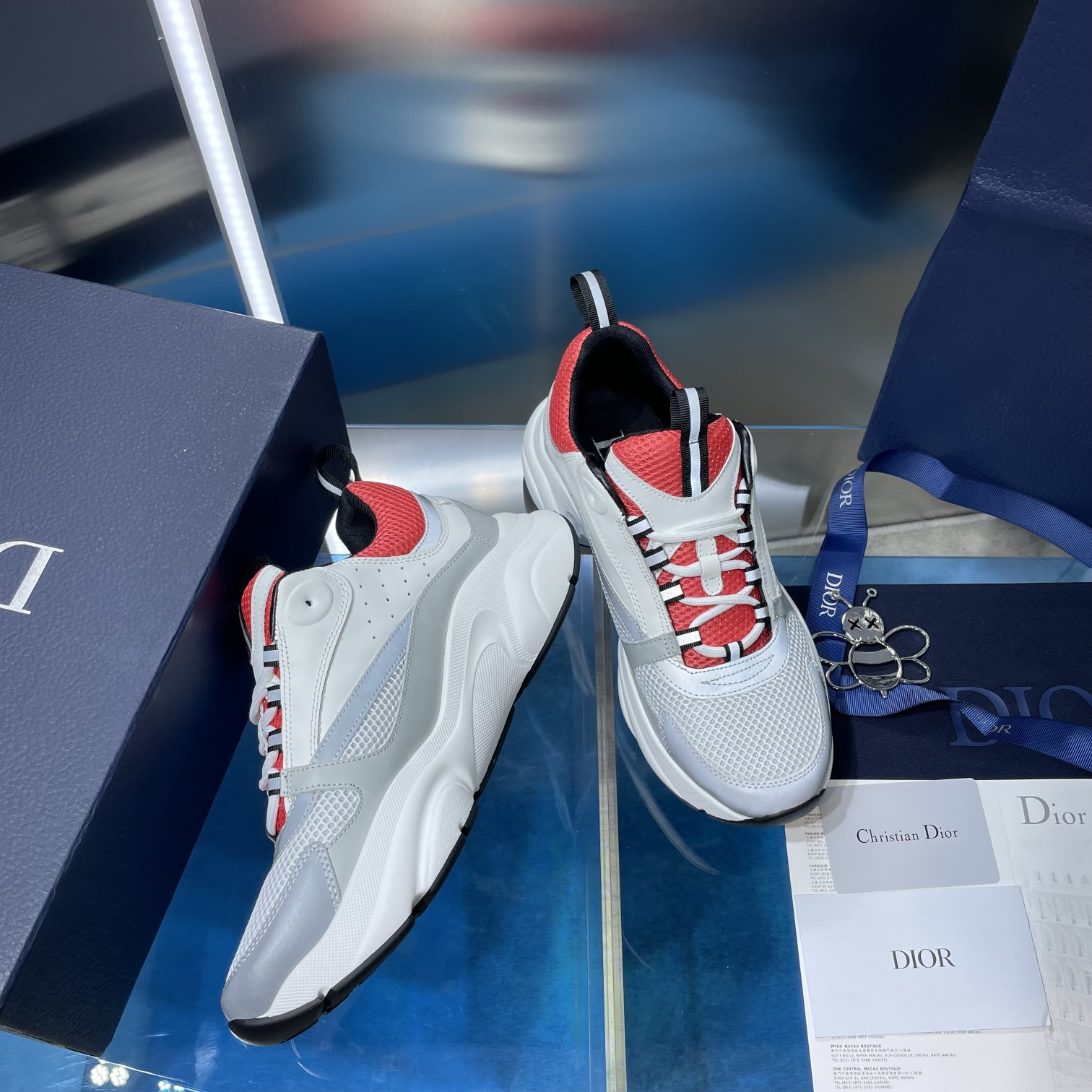 UA Dior B22 white and red Sneaker