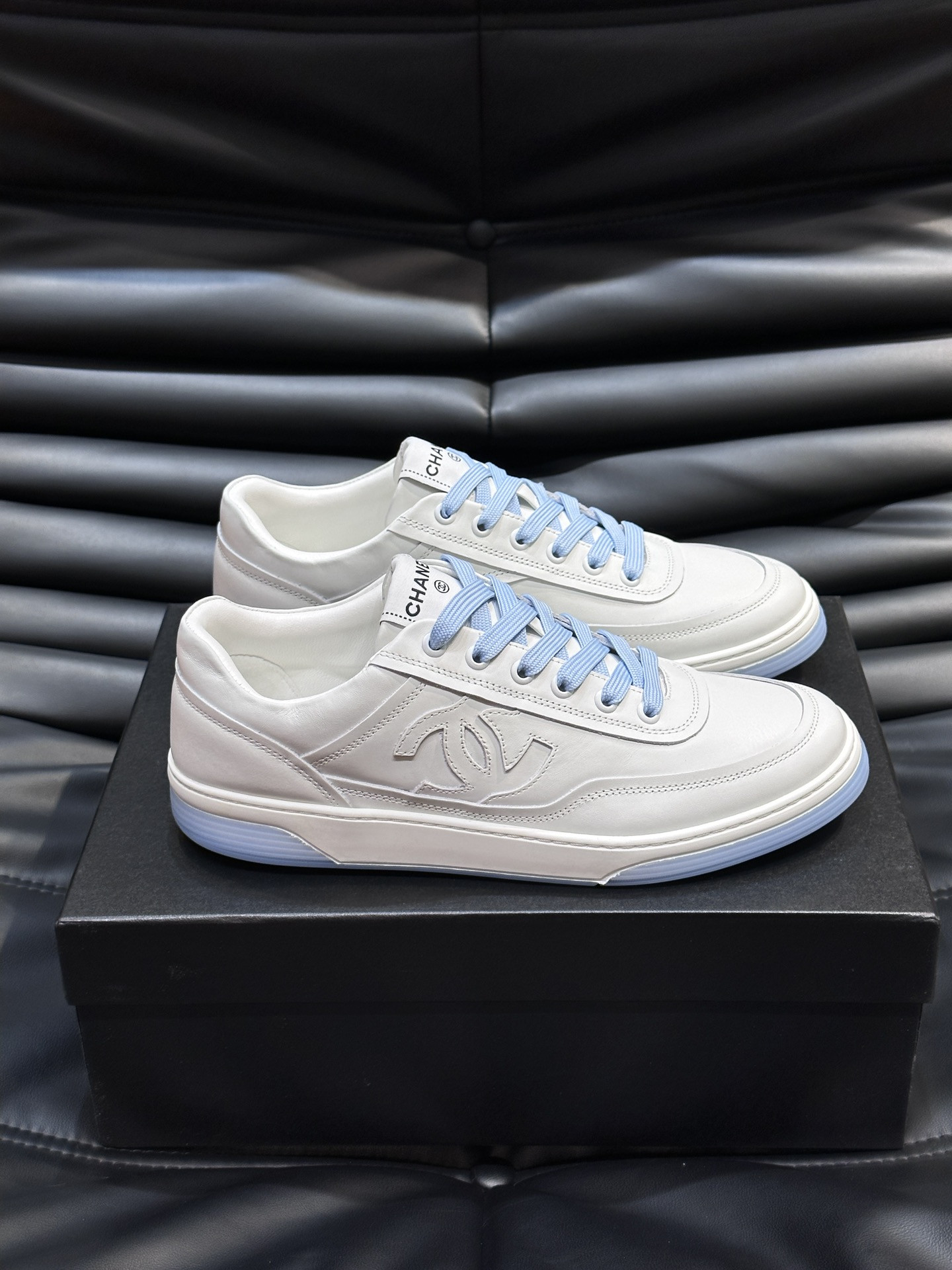 UA CHANEL SNEAKER Calfskin