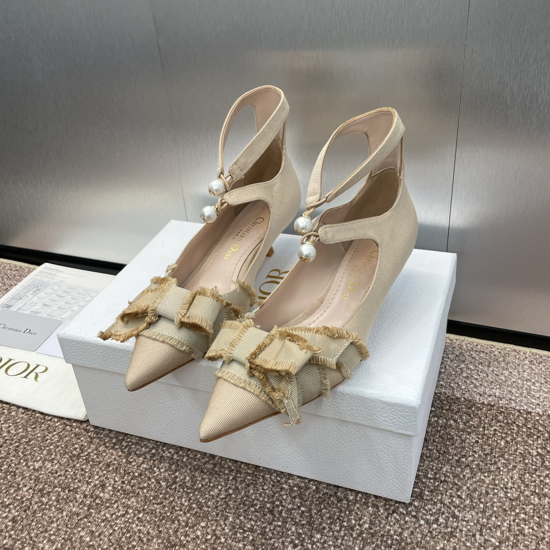 UA Dior Adiorable Pump