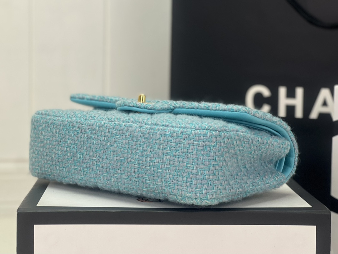 CHANEL CLASSIC 11.12 HANDBAG Tweed & Gold-Tone Metal 6 × 9.9 × 2.5 in