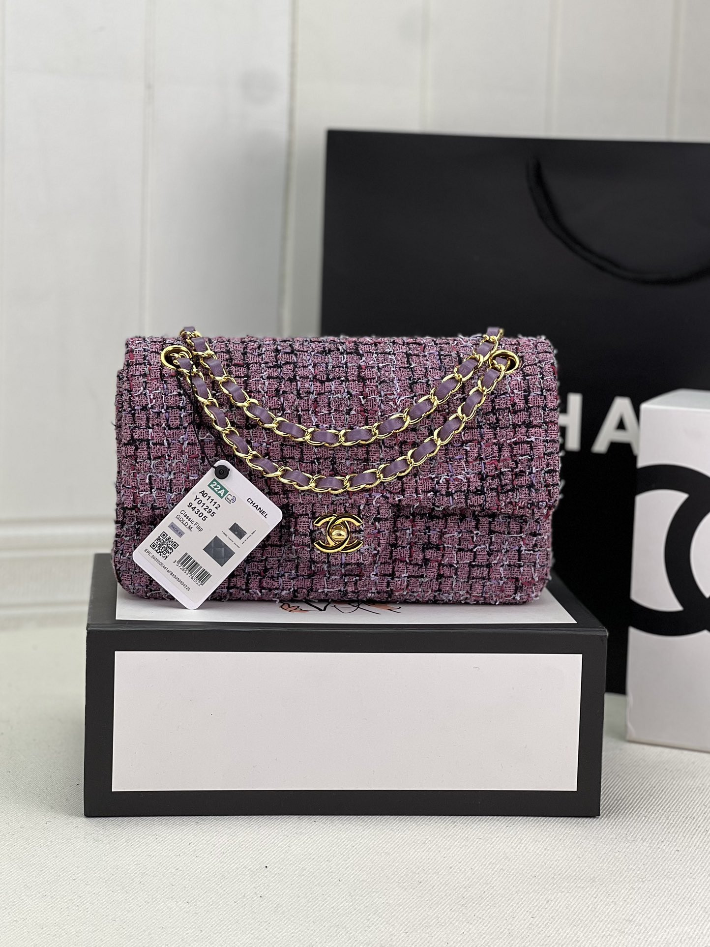 CHANEL CLASSIC 11.12 HANDBAG Tweed & Gold-Tone Metal 6 × 9.9 × 2.5 in