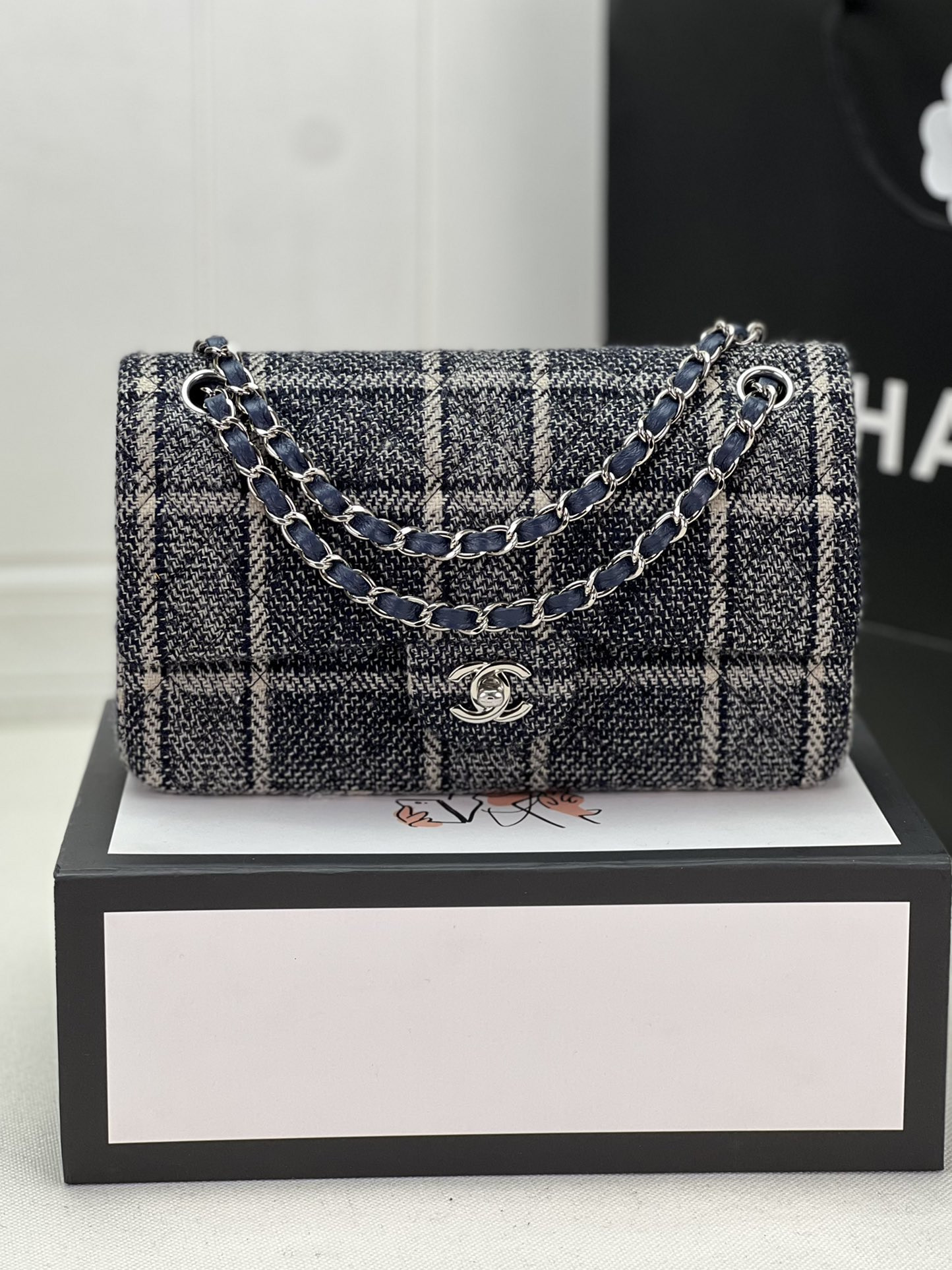 CHANEL CLASSIC 11.12 HANDBAG Tweed & Silver-Tone Metal 6 × 9.9 × 2.5 in
