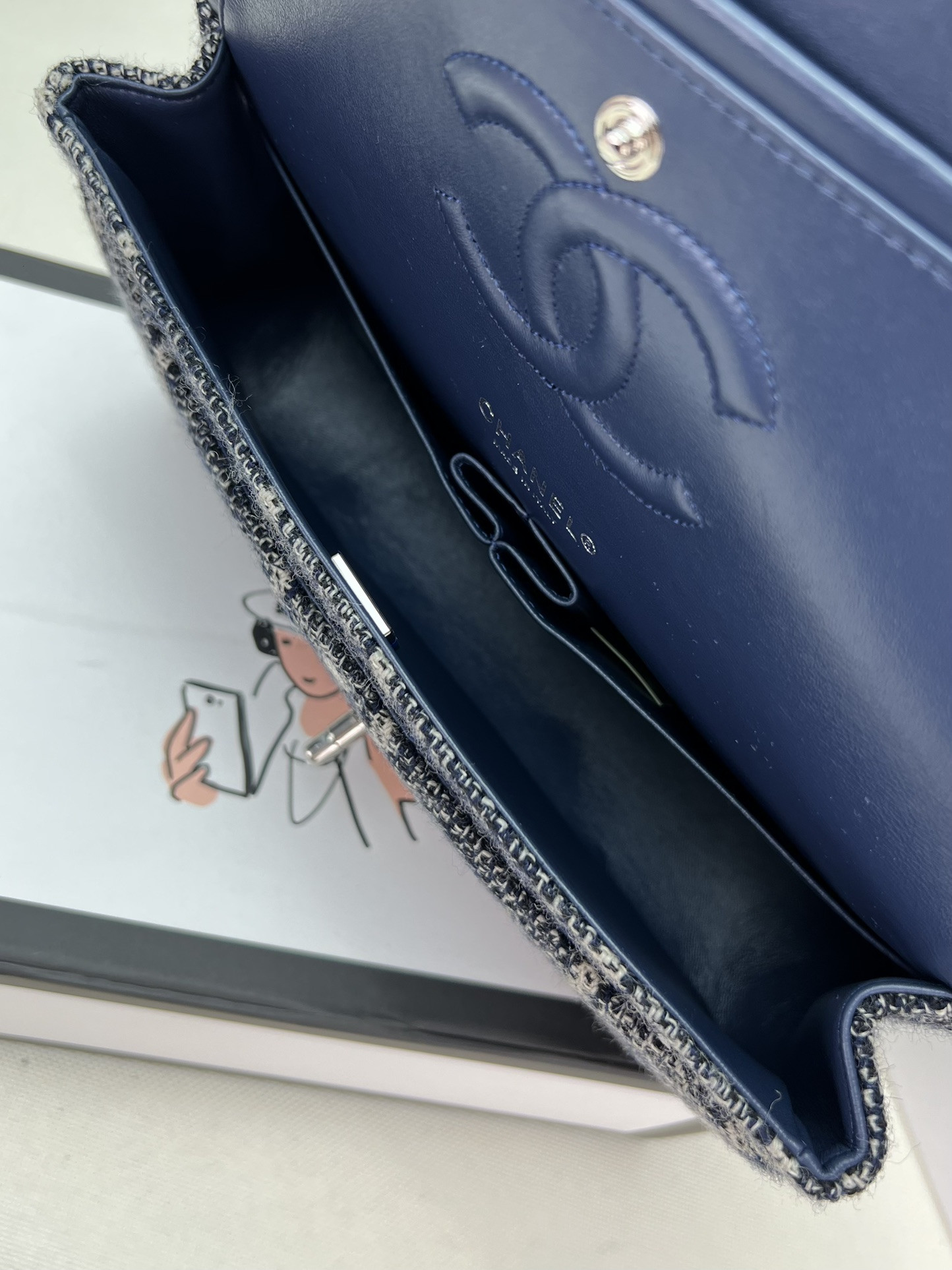 CHANEL CLASSIC 11.12 HANDBAG Tweed & Silver-Tone Metal 6 × 9.9 × 2.5 in