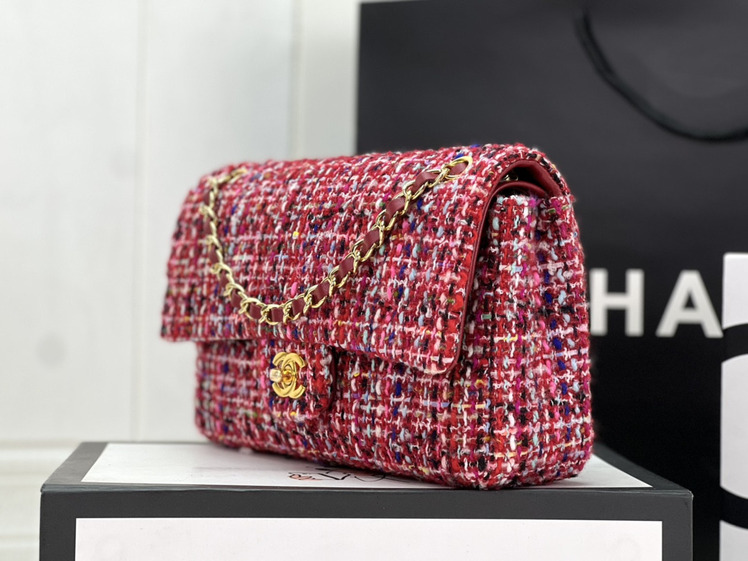 CHANEL CLASSIC 11.12 HANDBAG Tweed & Gold-Tone Metal 6 × 9.9 × 2.5 in