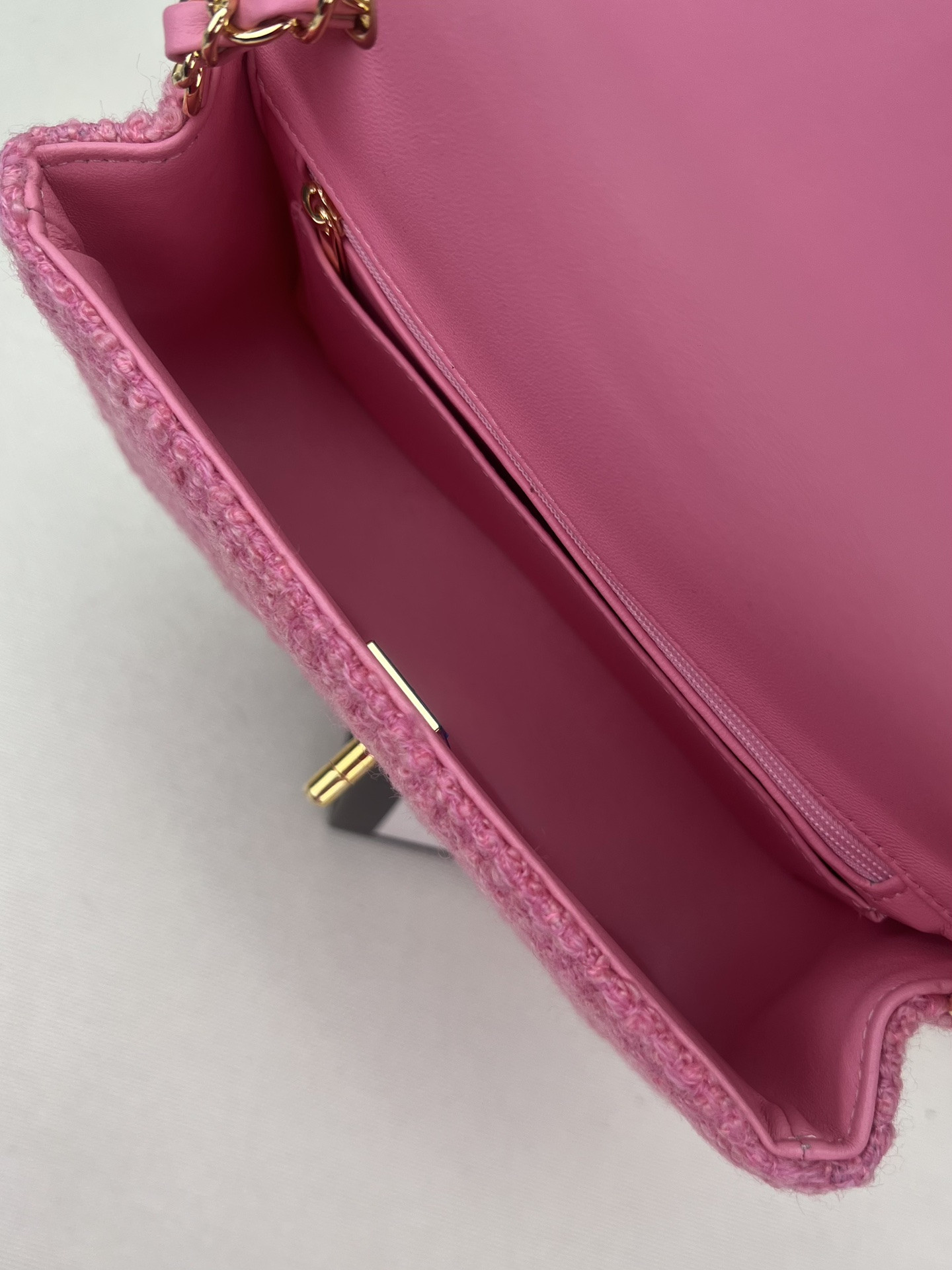 CHANEL MINI CLASSIC 11.12 HANDBAG Tweed & Gold-Tone Metal 4.7 × 7.8 × 2.3 in