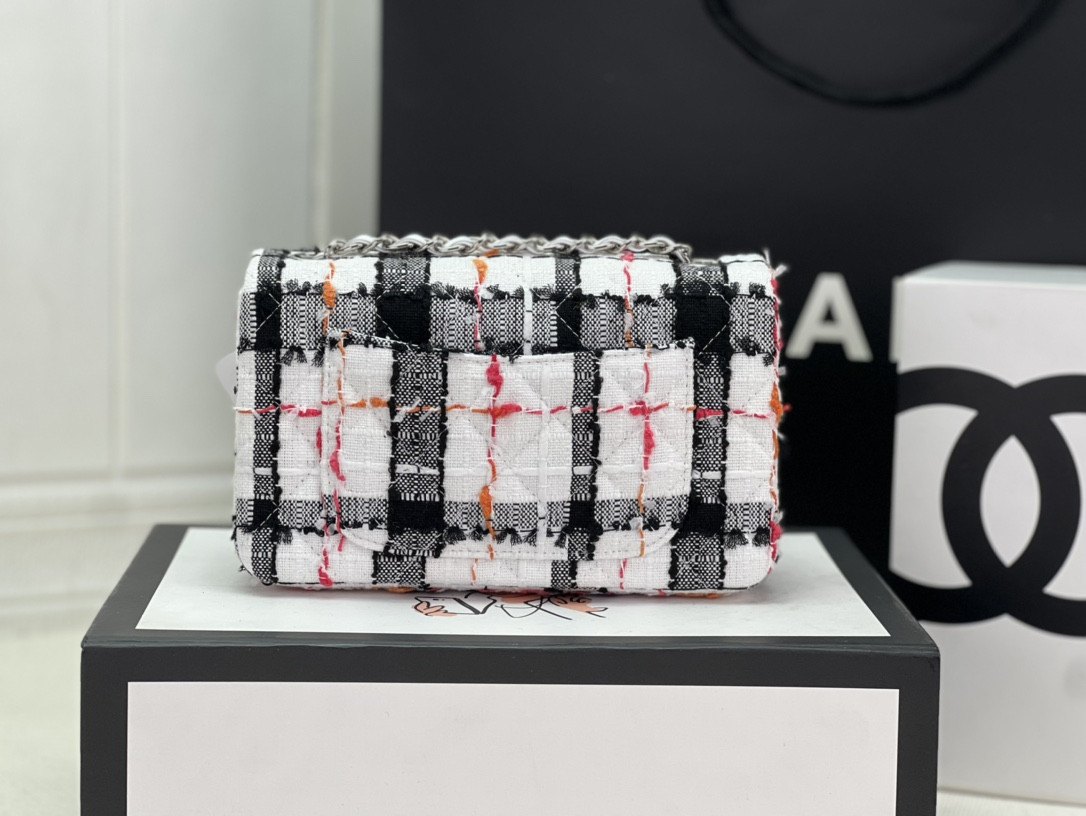 CHANEL MINI CLASSIC 11.12 HANDBAG Tweed & Silver-Tone Metal 4.7 × 7.8 × 2.3 in