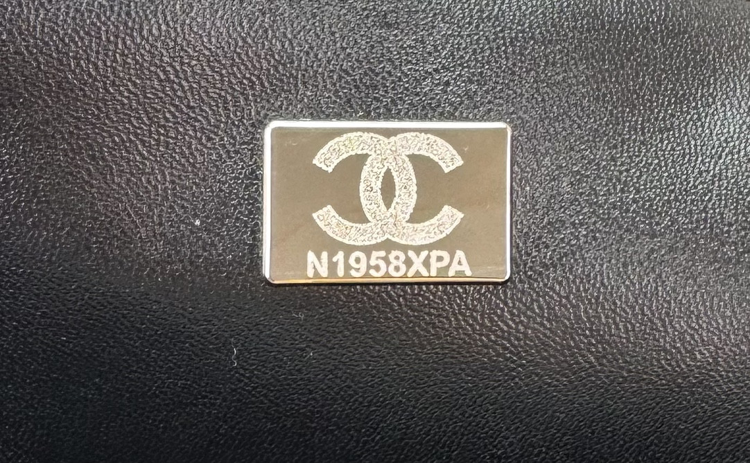 CHANEL MINI CLASSIC 11.12 HANDBAG Tweed & Silver-Tone Metal 4.7 × 7.8 × 2.3 in