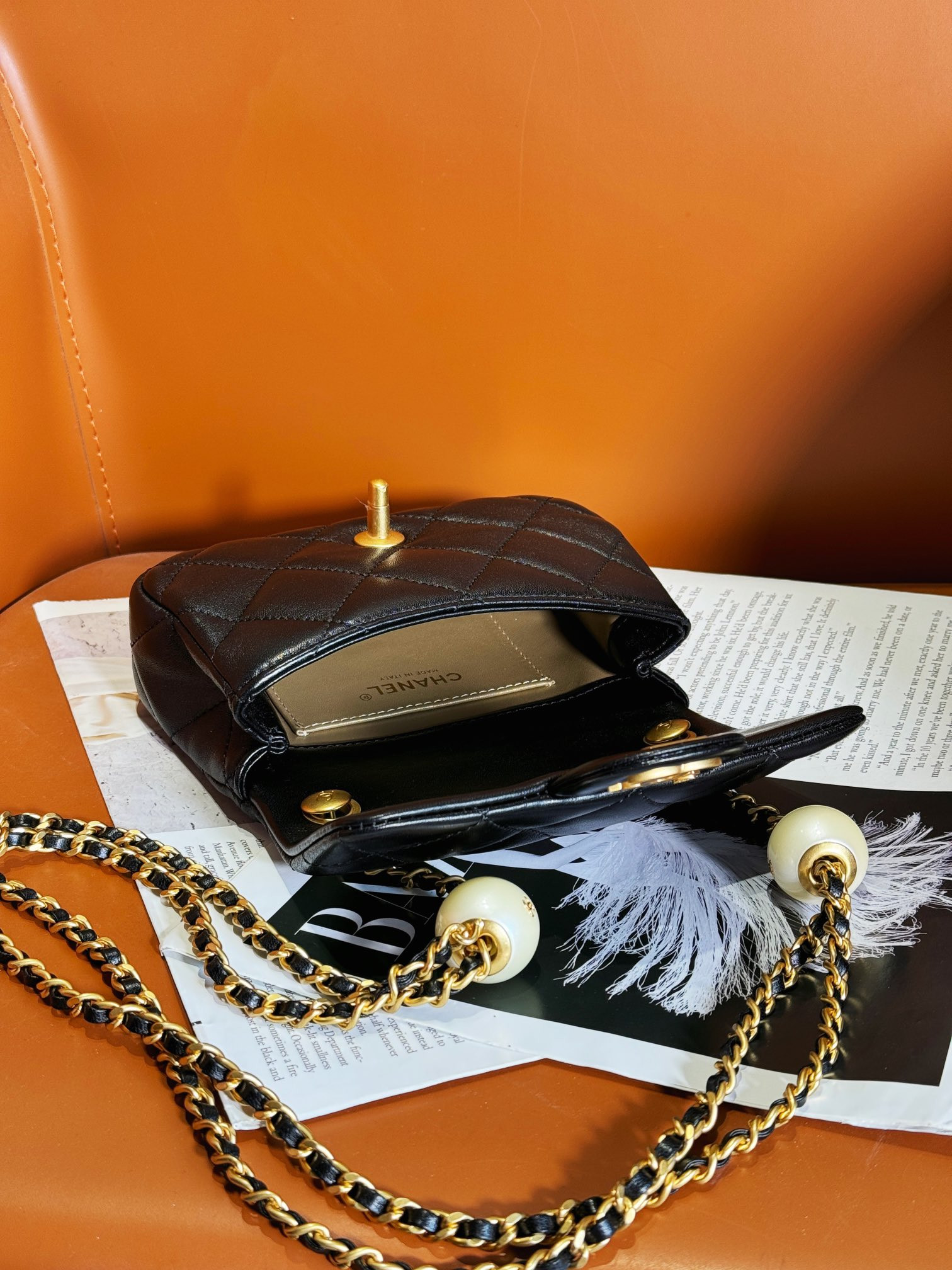 CHANEL MINI CLASSIC HANDBAG Pearl Chain 11.5x17x5cm