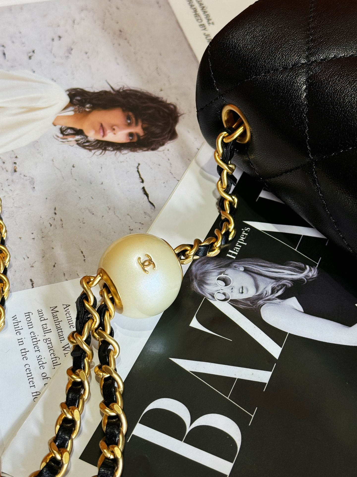 CHANEL MINI CLASSIC HANDBAG Pearl Chain 11.5x17x5cm