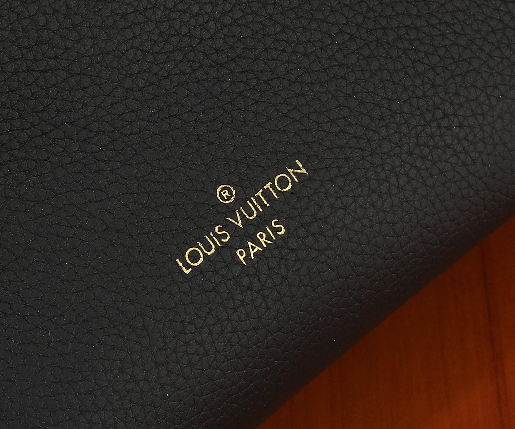 LV Side Trunk PM M23817 7.1 x 4.9 x 3.1 inches