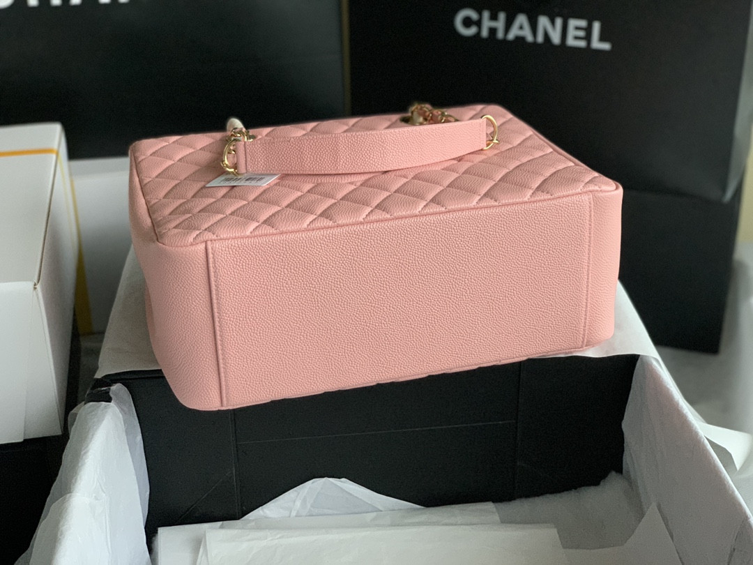 CHANEL GST CAVIAR LEATHER HARDWARE 24X33X13CM