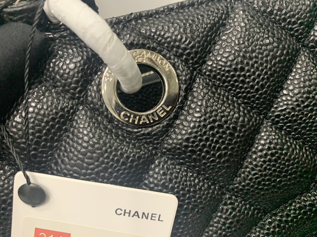 CHANEL GST CAVIAR LEATHER HARDWARE 24X33X13CM