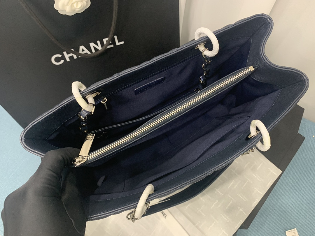 CHANEL GST CAVIAR LEATHER HARDWARE 24X33X13CM