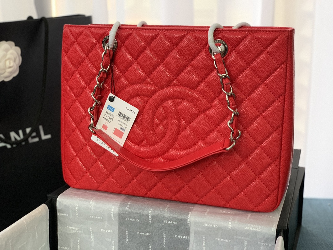 CHANEL GST CAVIAR LEATHER HARDWARE 24X33X13CM