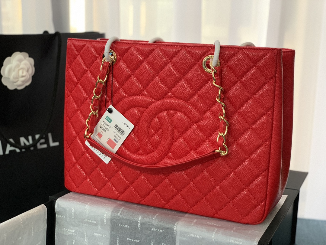 CHANEL GST CAVIAR LEATHER HARDWARE 24X33X13CM