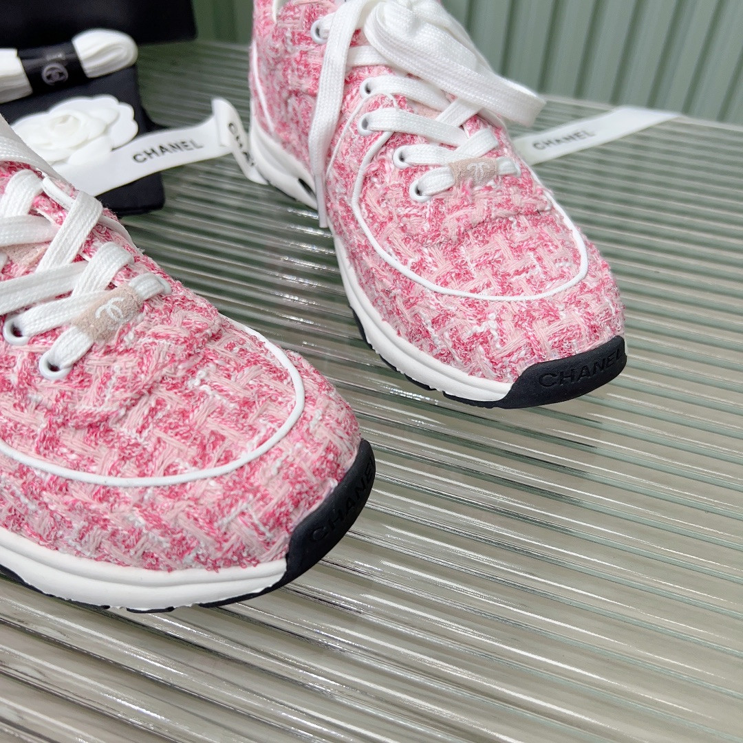 UA CHANEL SNEAKERS Tweed