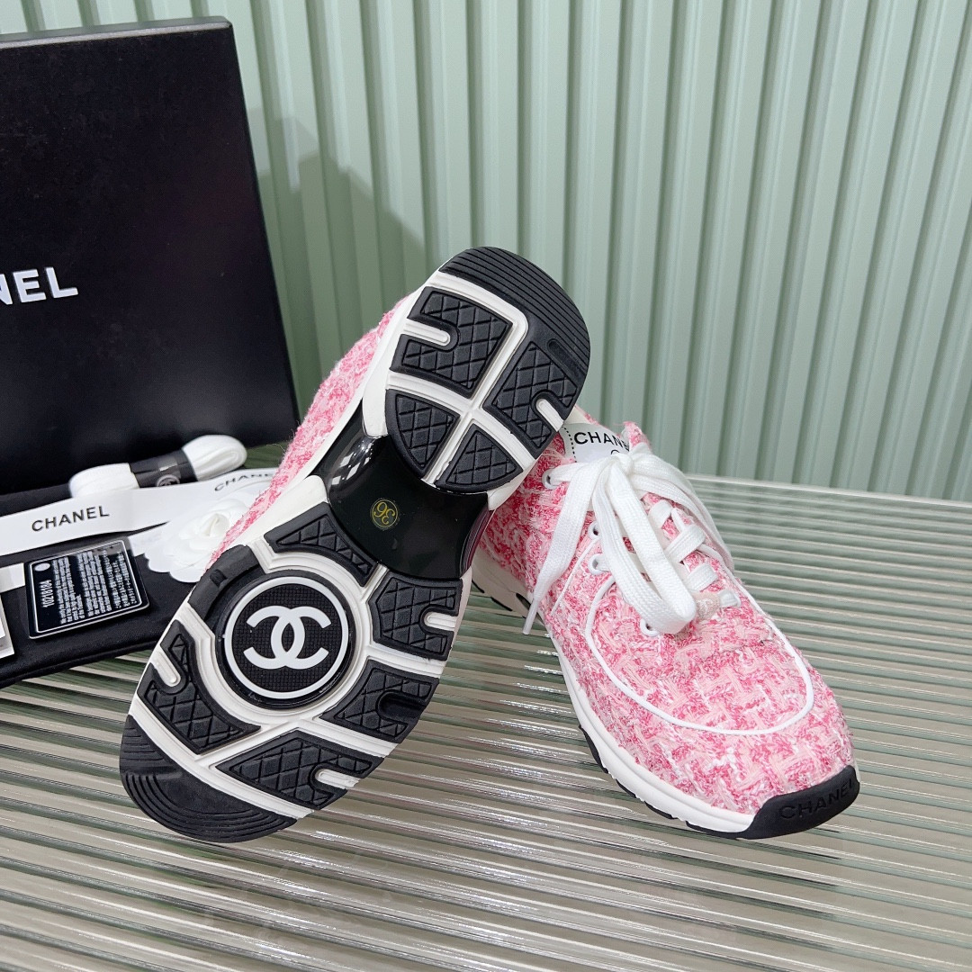 UA CHANEL SNEAKERS Tweed