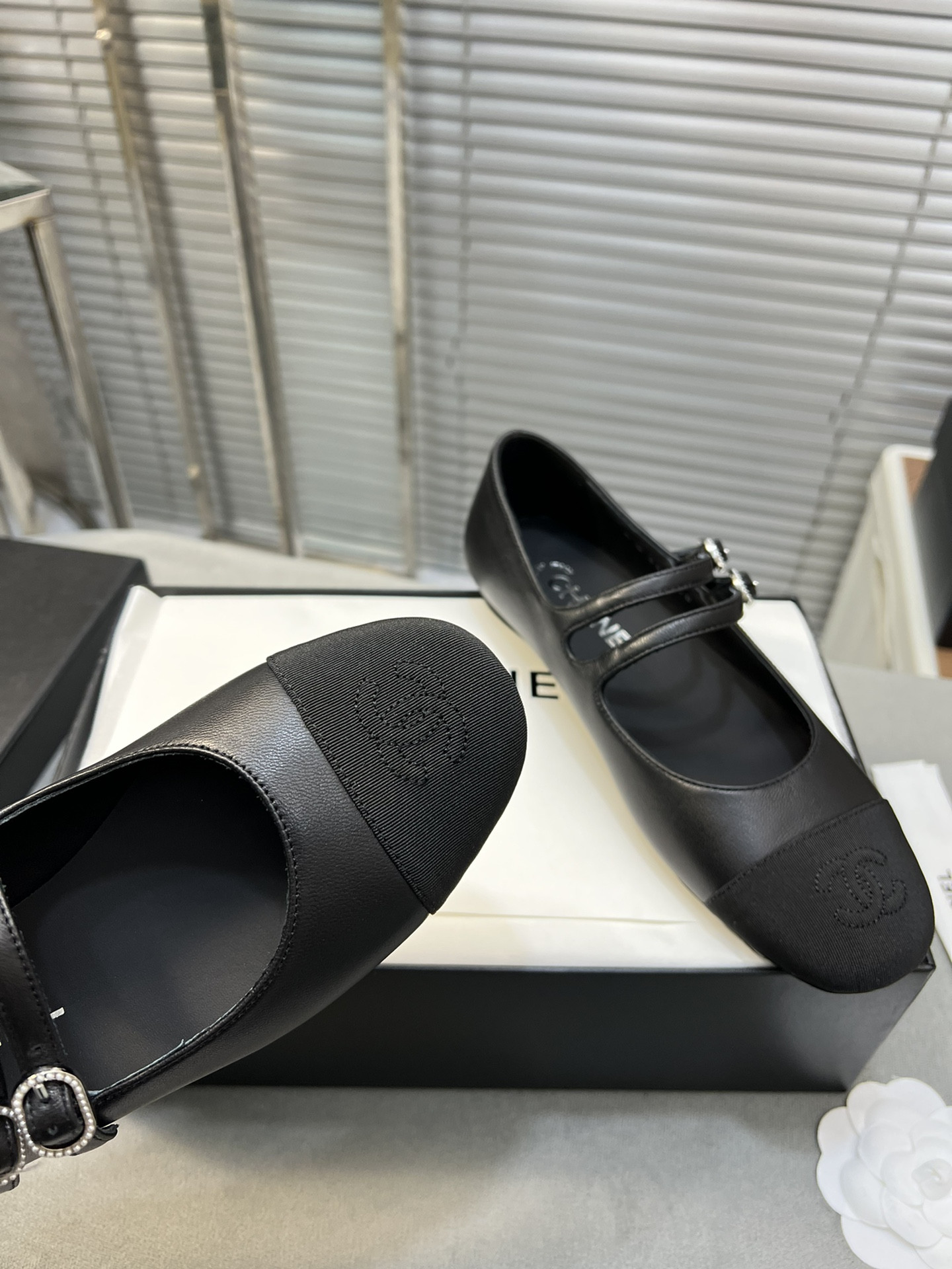 UA CHANEL MARY JANES Lambskin & Grosgrain