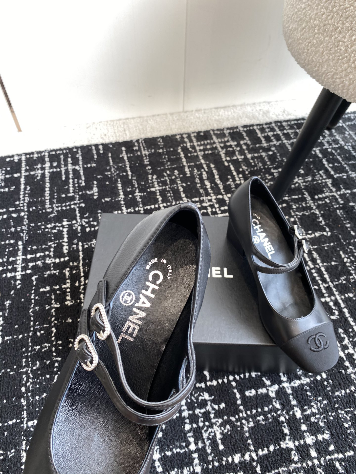 UA CHANEL MARY JANES Lambskin & Grosgrain