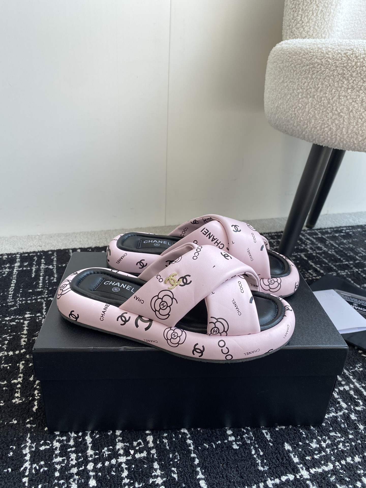 UA CHANEL SLIPPERS